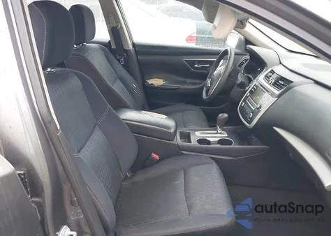 2016 Nissan Altima 2.5/2.5 S/2.5 Sl/2.5 Sr/2.5 Sv z USA, uszkodzony, nr VIN 1N4AL3AP7GN364749